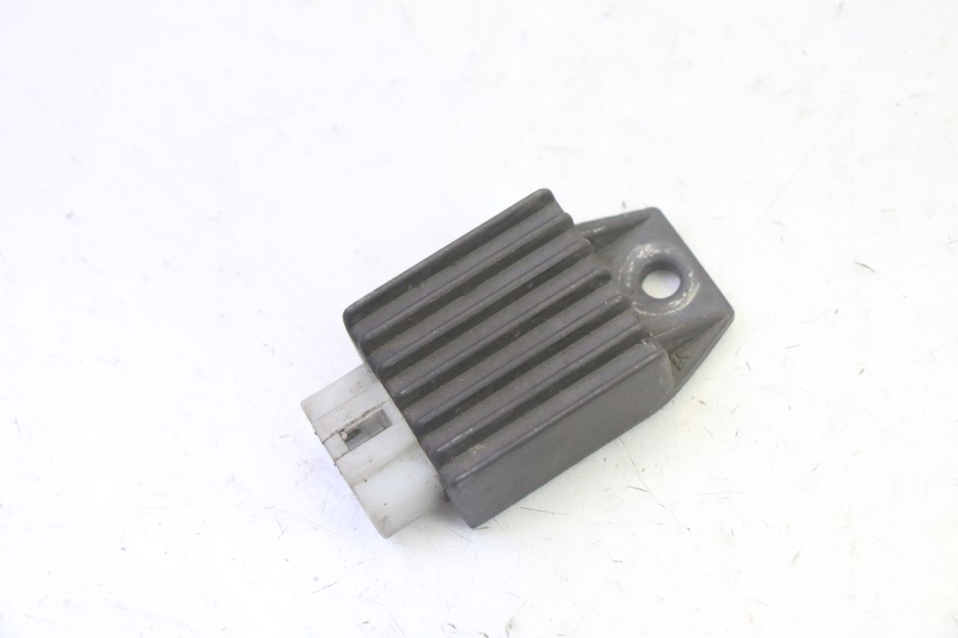 photo de REGULADOR DE CARGA PEUGEOT VIVACITY NEW 2T 50 (2008 - 2017) - Vista principal