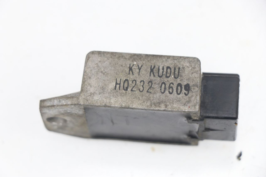 photo de REGULADOR DE CARGA PEUGEOT VIVACITY 50 (1998 - 2003) - Zoom estado de uso