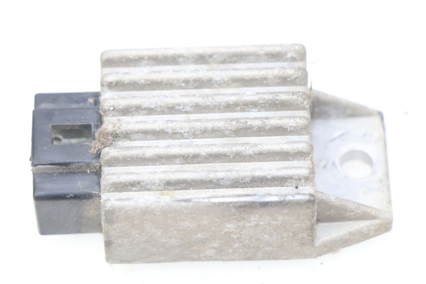 photo de REGULADOR DE CARGA PEUGEOT VIVACITY 50 (1998 - 2003) - Vista principal