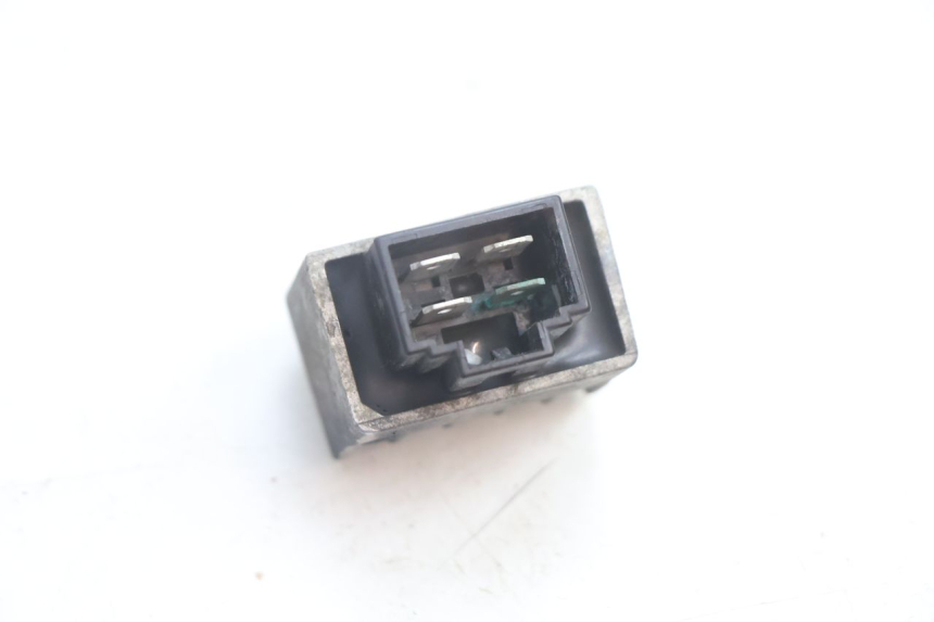photo de REGULADOR DE CARGA PEUGEOT VIVACITY 50 (2004 - 2009) - Zoom estado de uso
