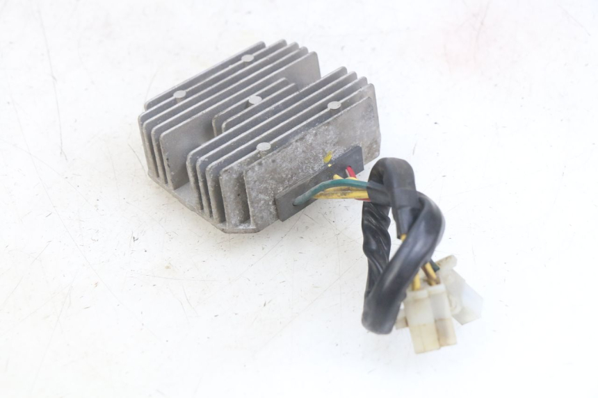 photo de REGULADOR DAELIM VJ ROADWIN FI 125 (2008 - 2017) - Vista general del producto