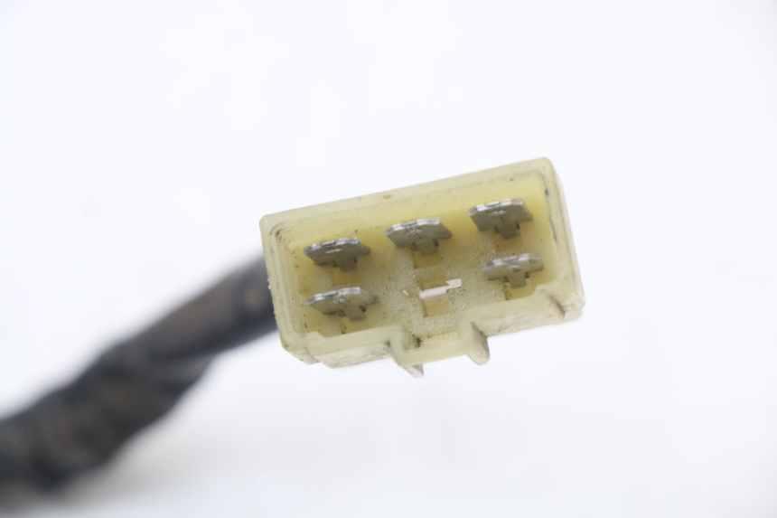 photo de REGULADOR DE CARGA SUZUKI VL INTRUDER 125 (2004 - 2007) - Primer plano técnico