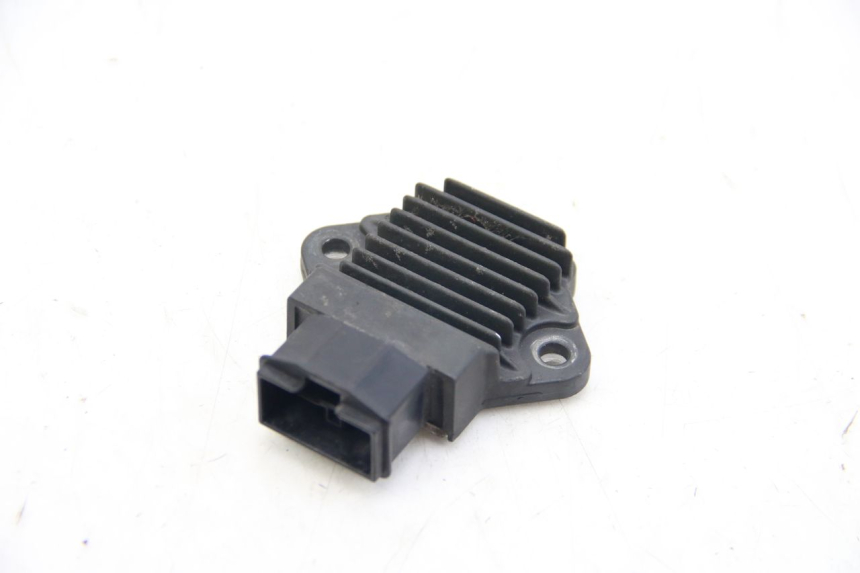 photo de REGULADOR DE CARGA HONDA VT C SHADOW 125 (1999 - 2007) - Detalle de la pieza