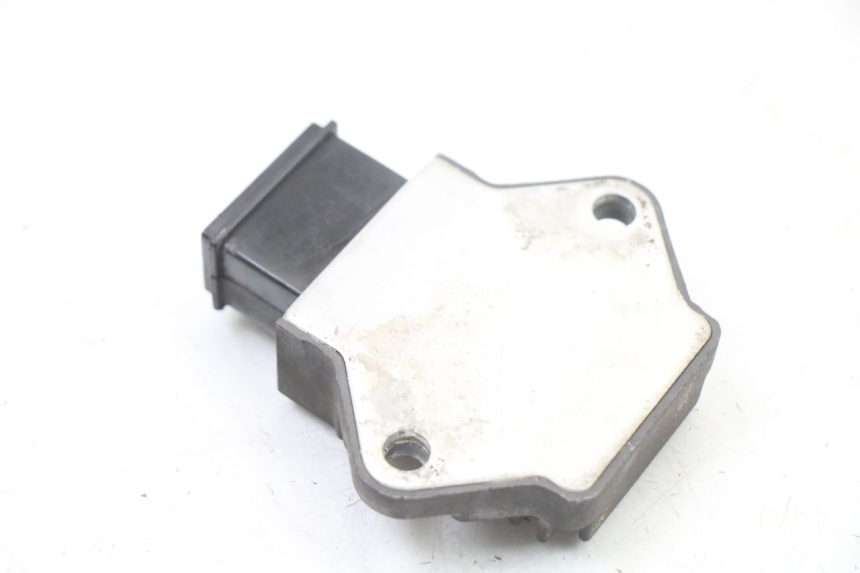 photo de REGULADOR HONDA VT C2 SHADOW 750 (1997 - 2001) - Otra perspectiva