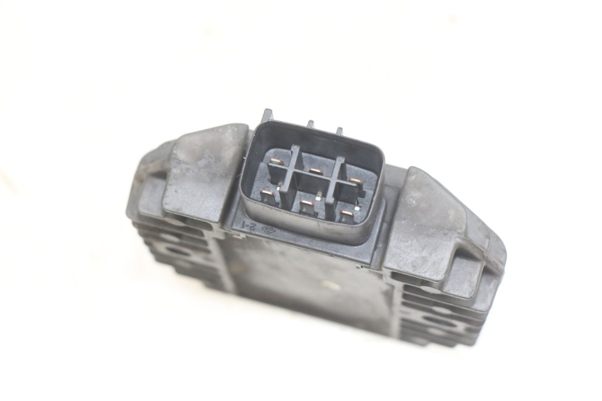 photo de REGULADOR DE CARGA YAMAHA X-MAX XMAX 250 (2006 - 2009) - Detalle de la pieza