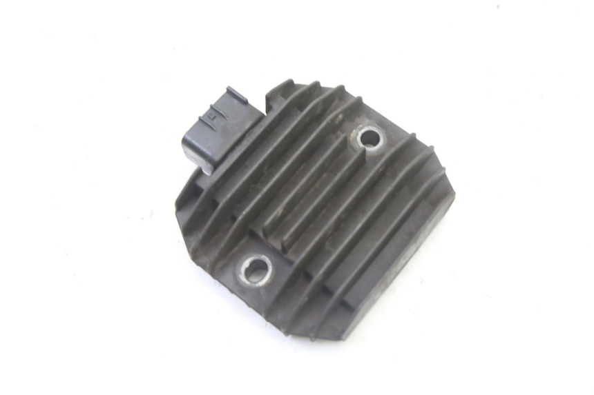 photo de REGULADOR DE CARGA YAMAHA XMAX X-MAX 125 (2006 - 2009) - Detalle de la pieza