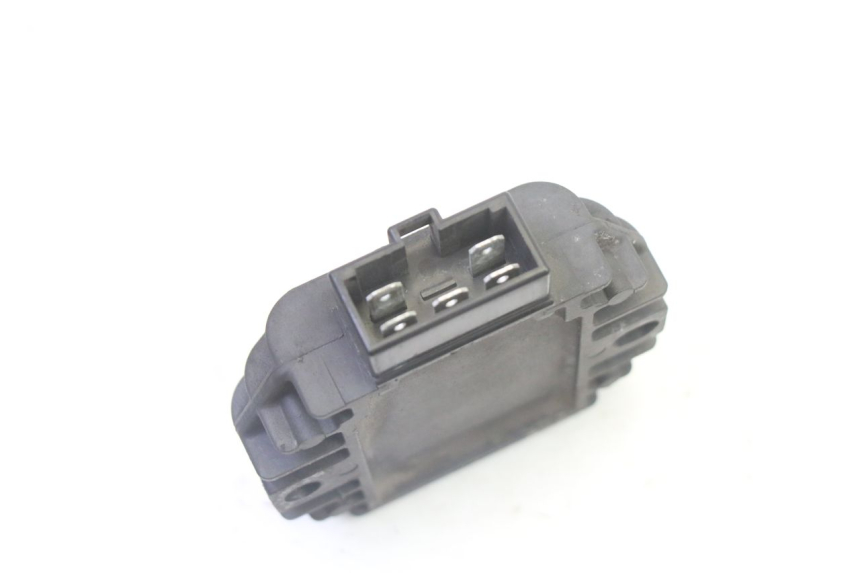 photo de REGULADOR DE CARGA YAMAHA X-MAX XMAX 125 (2010 - 2013) - Zoom estado de uso