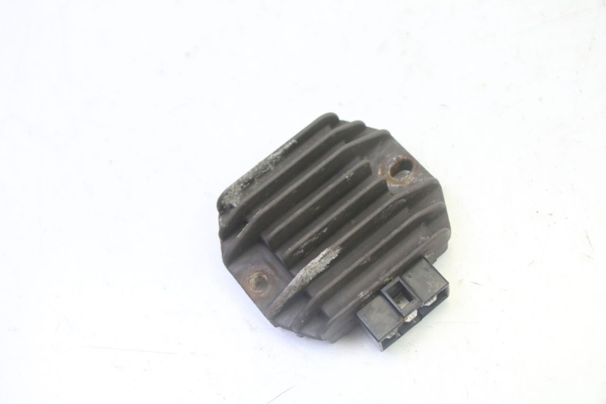 photo de REGULADOR DE CARGA YAMAHA X-MAX XMAX 125 (2010 - 2013) - Vista principal