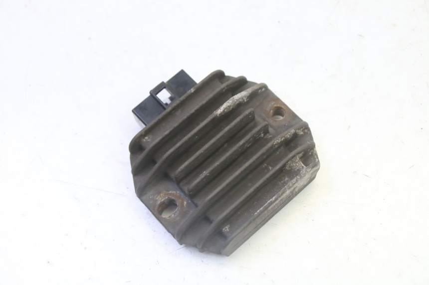 photo de REGULADOR DE CARGA YAMAHA X-MAX XMAX 125 (2010 - 2013) - Detalle de la pieza