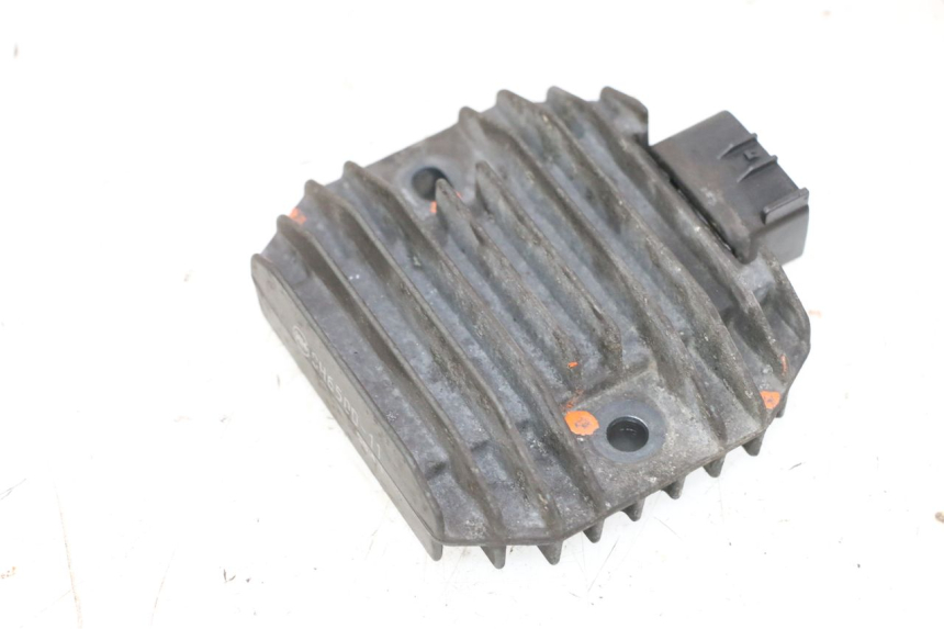 photo de REGULADOR DE CARGA YAMAHA XMAX X-MAX 125 (2006 - 2009) - Otra perspectiva