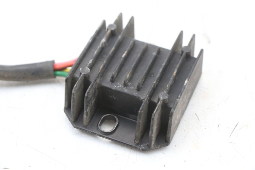 photo de REGULADOR SYM X-PRO 4T 50 (2014 - 2021) - Otra perspectiva