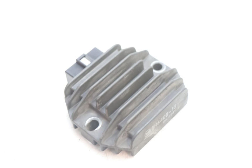 photo de REGULADOR PIAGGIO X8 STREET 125 (2006 - 2007) - Detalle de la pieza