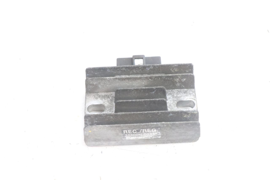 photo de REGULADOR PIAGGIO X9 AMALFI 180 (2000 - 2003) - Detalle de la pieza