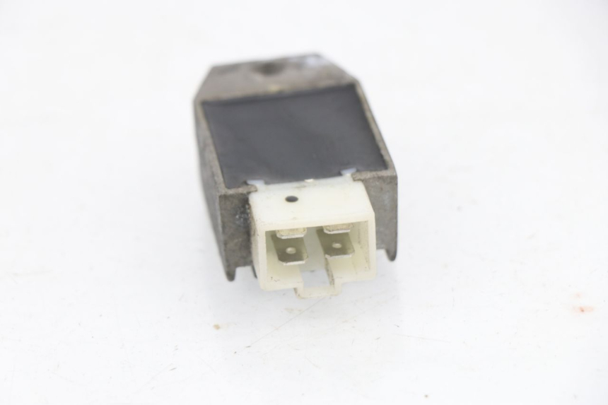 photo de REGULADOR RAZZO XENON 4T 50 (2008 - 2012) - Zoom estado de uso