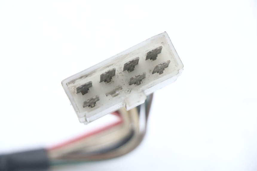 photo de REGULADOR YAMAHA XJ F 900 (1983 - 1994) - Primer plano técnico