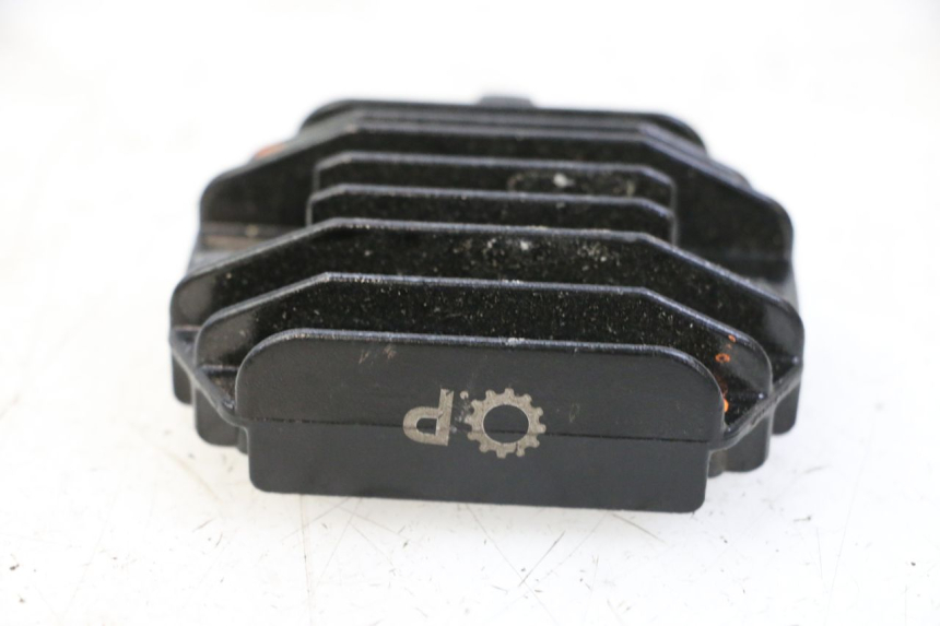 photo de REGULADOR YAMAHA XJN DIVERSION 600 (2000 - 2003) - Otra perspectiva