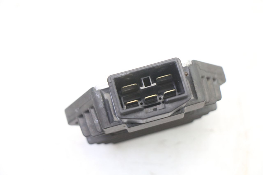 photo de REGULADOR HONDA XLV VARADERO 125 (2000 - 2006) - Zoom estado de uso