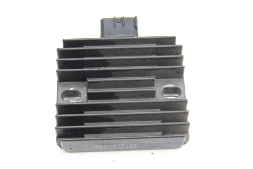 photo de REGULADOR YAMAHA XP T-MAX TMAX 500 (2008 - 2012) - Zoom estado de uso