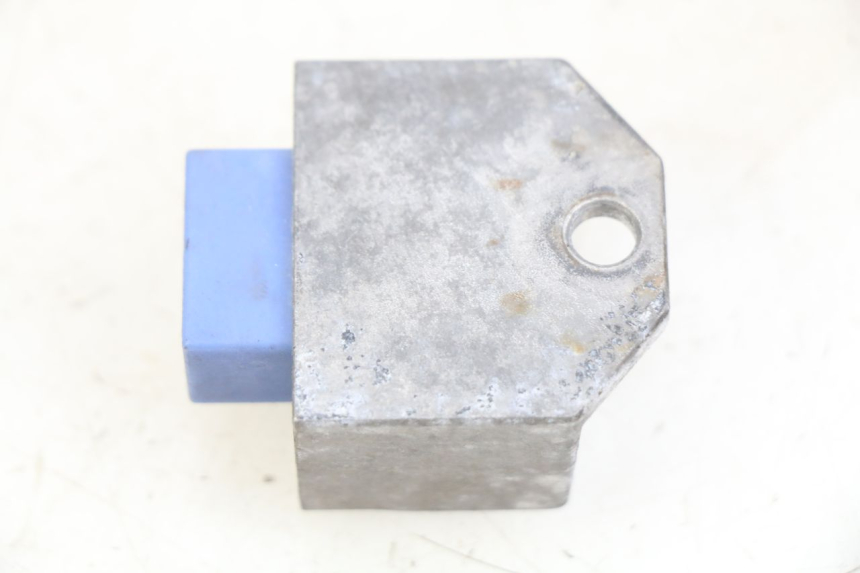 photo de REGULADOR DE CARGA PEUGEOT XP6 50 (2006 - 2011) - Detalle de la pieza