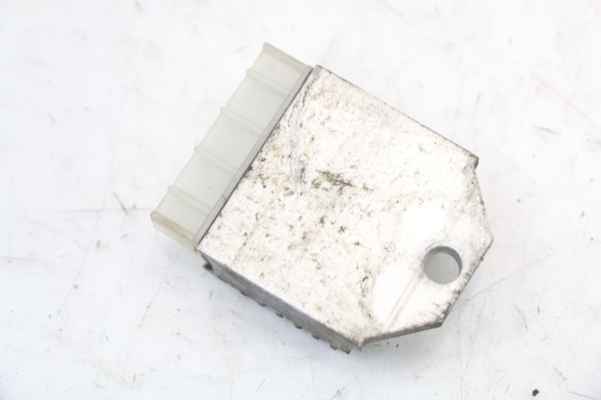 photo de REGULADOR YAMAHA BW'S NG NEXT GENERATION 50 (1996 - 2003) - Primer plano técnico