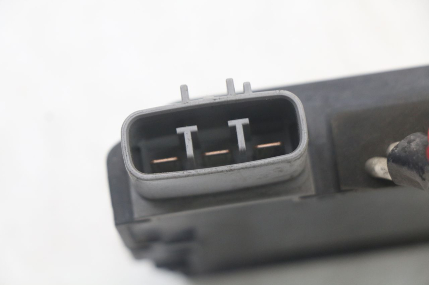 photo de REGULADOR DE CARGA YAMAHA FJR ABS 1300 (2006 - 2012) - Otra perspectiva