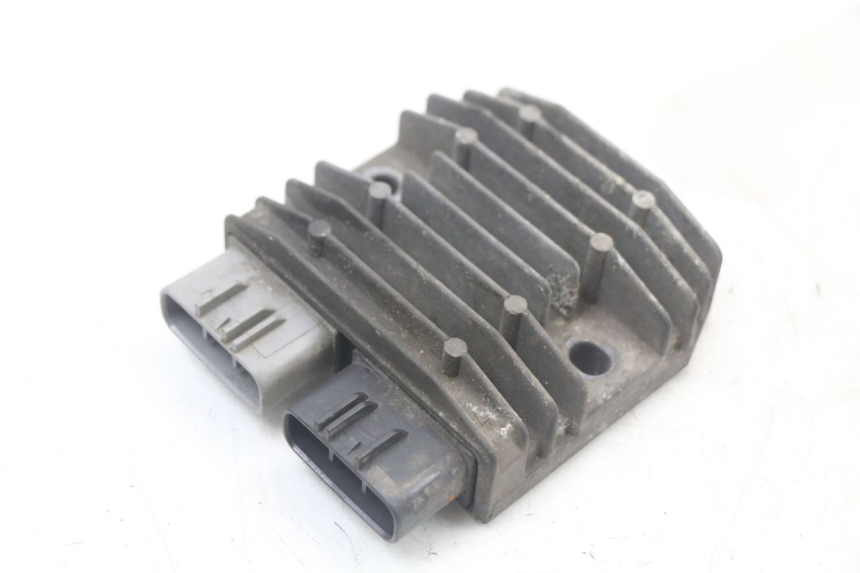 photo de REGULADOR DE CARGA YAMAHA FJR ABS 1300 (2006 - 2012) - Estado de la superficie y material