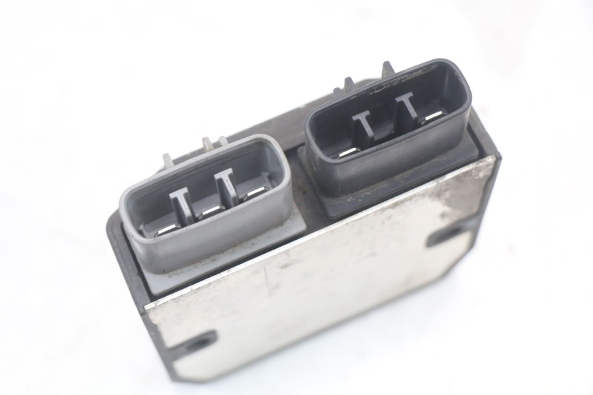 photo de REGULADOR DE CARGA YAMAHA FJR ABS 1300 (2006 - 2012) - Marcados y referencias originales