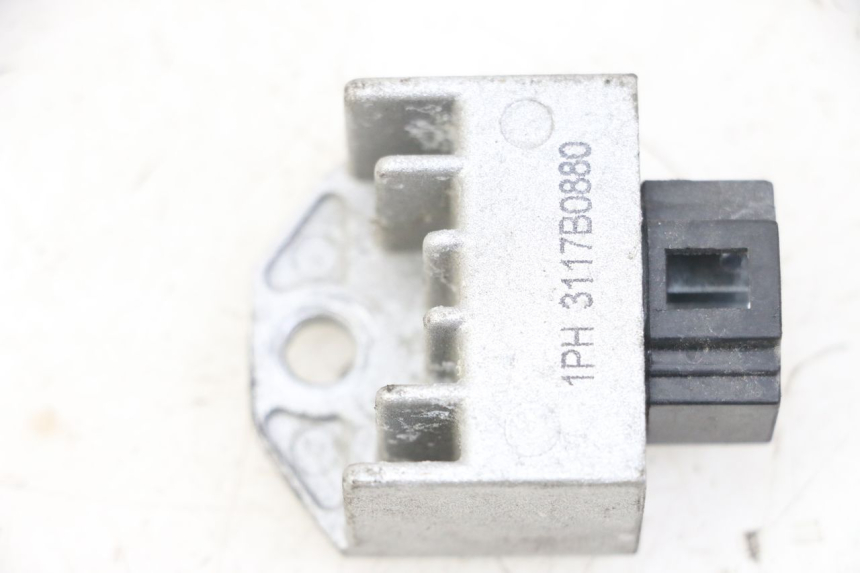 photo de REGULADOR YAMAHA NEO'S NEOS 2T EASY 50 (2013 - 2016) - Vista principal