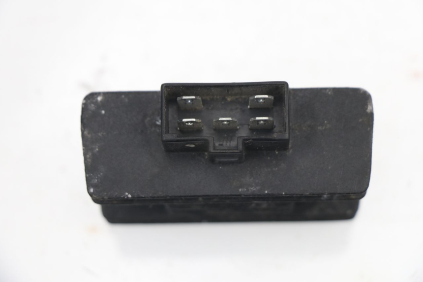 photo de REGULADOR YAMAHA YBR 125 (2004 - 2006) - Otra perspectiva