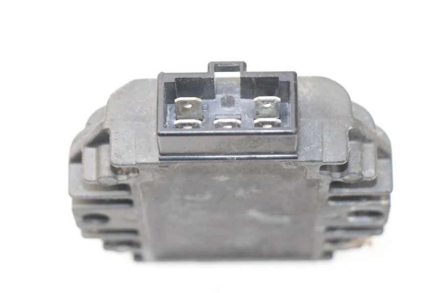 photo de REGULADOR DE CARGA YAMAHA YP MAJESTY 125 (2007 - 2010) - Detalle de la pieza