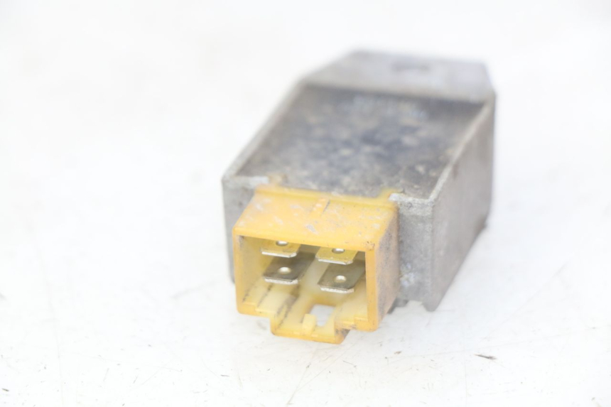 photo de REGULADOR DE CARGA YIYING YY50QT-10 50 (2007 - 2022) - Detalle de la pieza