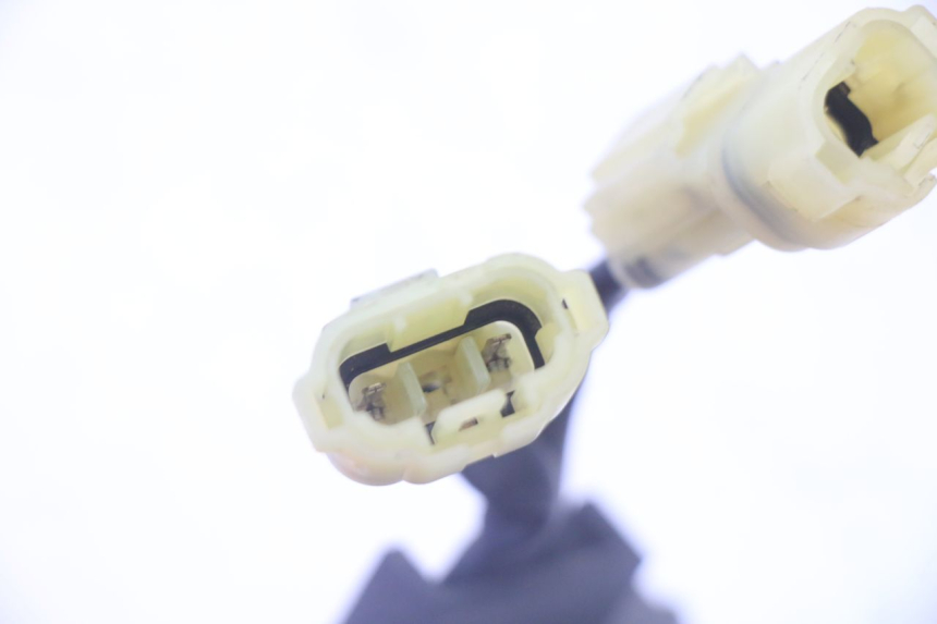 photo de REGULADOR YAMAHA YZ-F YZF 250 (2014 - 2018) - Otra perspectiva