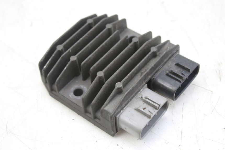 photo de REGULADOR DE CARGA YAMAHA YZF R1 1000 (2007 - 2008) - Vista principal