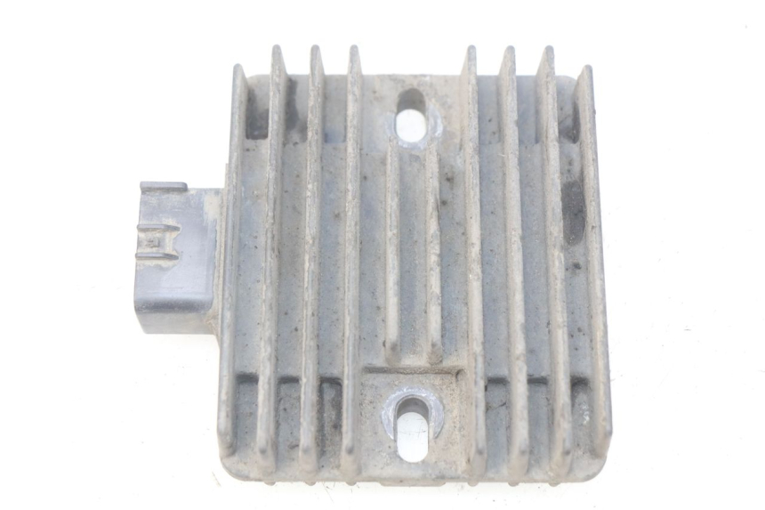 photo de REGULADOR DE CARGA KAWASAKI Z S 750 (2003 - 2006) - Vista principal
