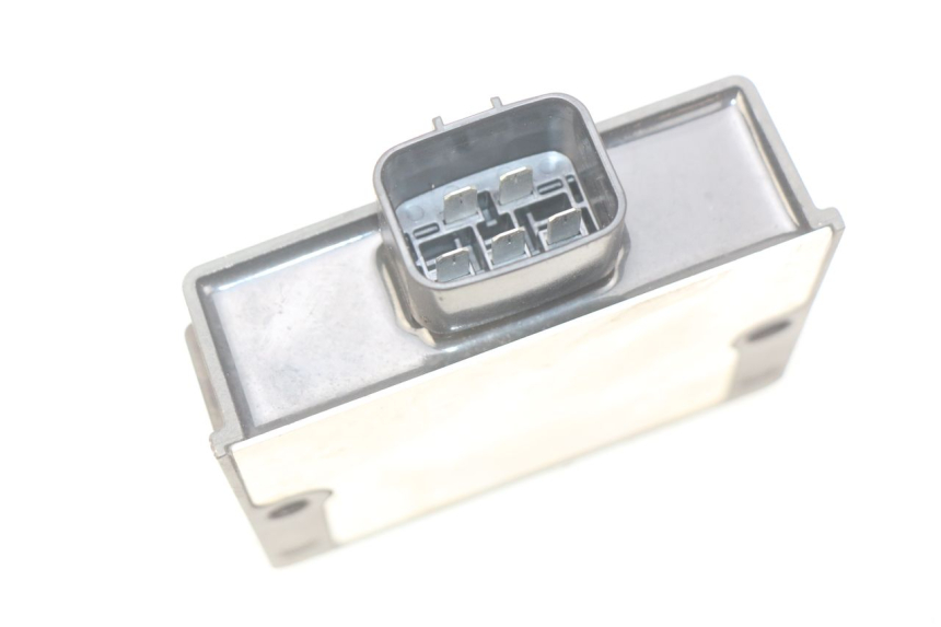 photo de REGULADOR DE CARGA KAWASAKI Z 650 (2016 - 2019) - Detalle de la pieza