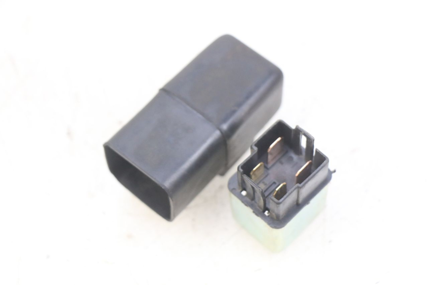 photo de RELE ARRANQUE KYMCO AGILITY 16+ 4T 50 (2018 - 2023) - Zoom estado de uso