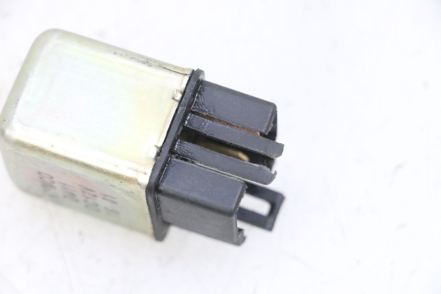 photo de RELE ARRANQUE KYMCO AGILITY 16+ 4T 50 (2018 - 2023) - Zoom estado de uso