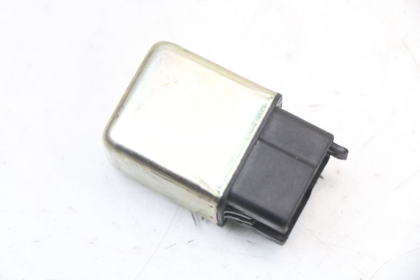 photo de RELÉ DE ARRANQUE KYMCO AGILITY 4T 50 (2005 - 2018) - Otra perspectiva