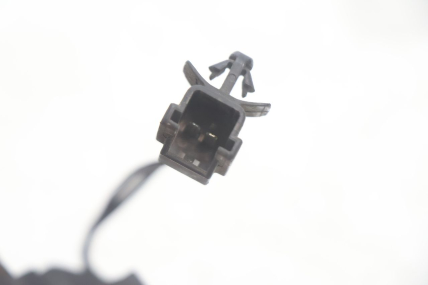 photo de RELE ARRANQUE SUZUKI BURGMAN EXECUTIVE ABS 650 (2006 - 2012) - Primer plano técnico