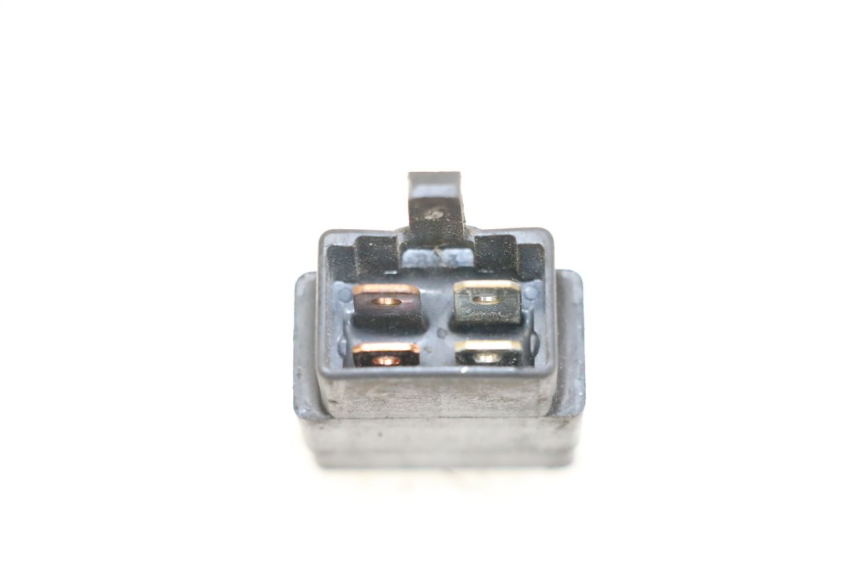 photo de RELE DE ARRANQUE PEUGEOT BUXY 50 (1993 - 1998) - Zoom estado de uso