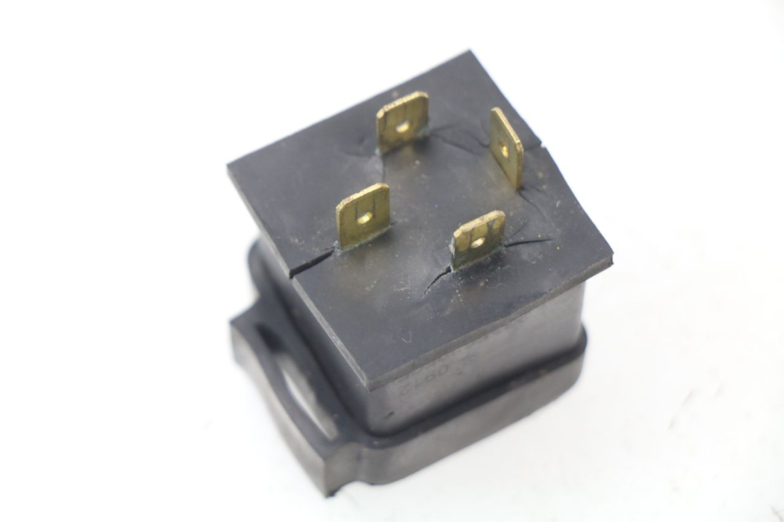 photo de RELE ARRANQUE YAMAHA BW'S 50 (2004 - 2017) - Zoom estado de uso