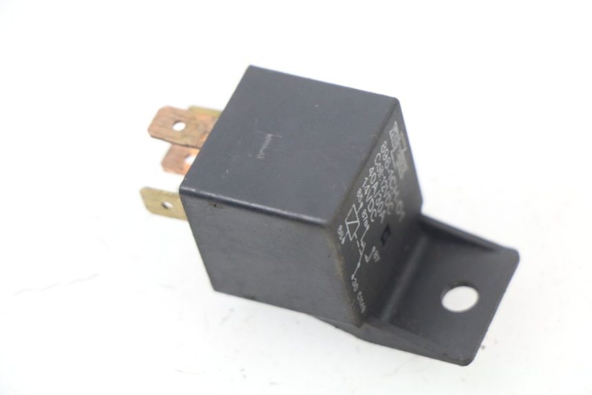 photo de RELE ARRANQUE YAMAHA BW'S 50 (1999 - 2003) - Detalle de la pieza