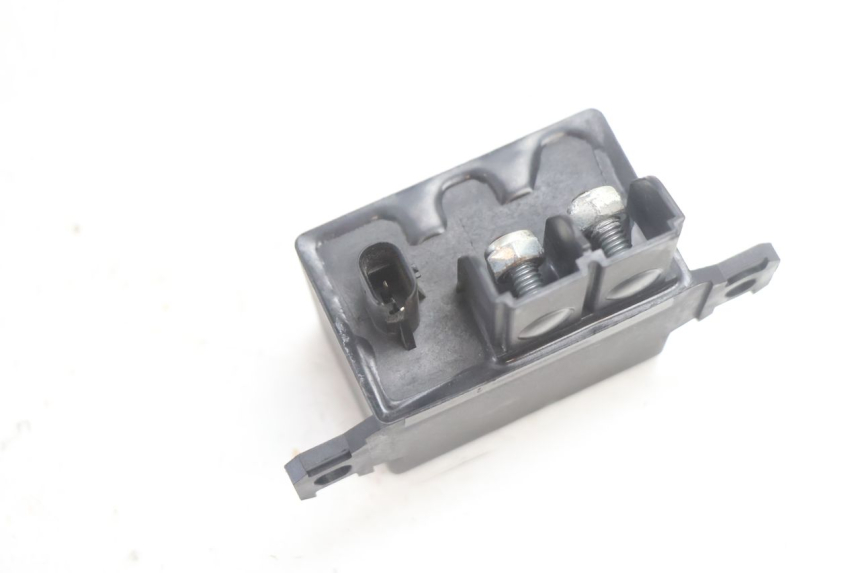 photo de RELE ARRANQUE BMW C SPORT 650 (2015 - 2021) - Primer plano técnico