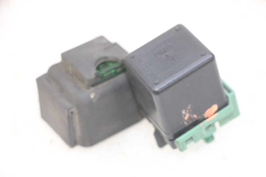 photo de RELE DE ARRANQUE HONDA CBF 500 (2004 - 2007) - Detalle de la pieza