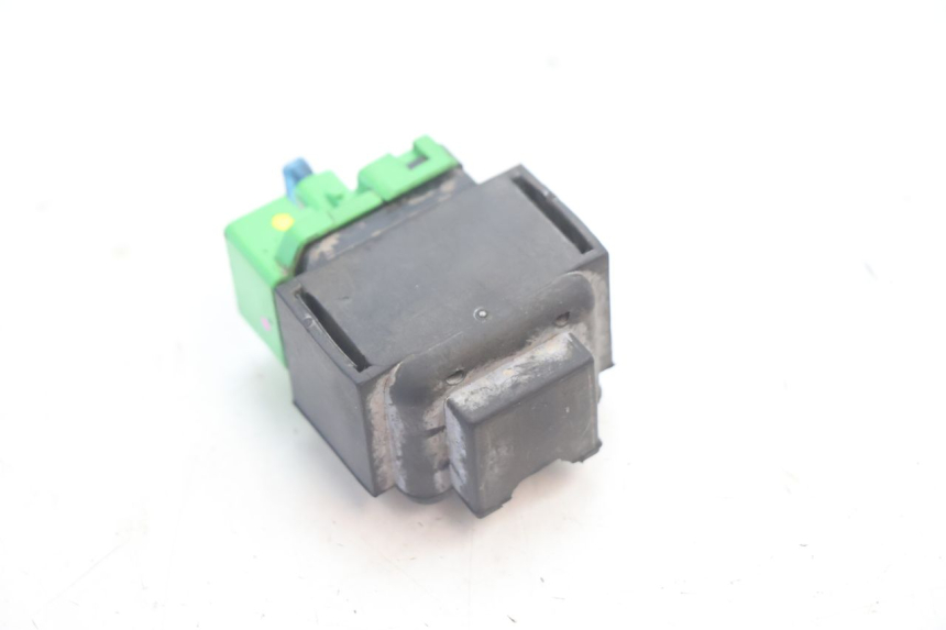 photo de RELE ARRANQUE HONDA CRF CR-F 125 (2020 - 2021) - Primer plano técnico