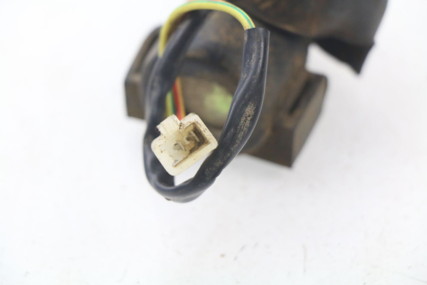 photo de RELE ARRANQUE LIFAN DIRT SKUD 200 - Otra perspectiva