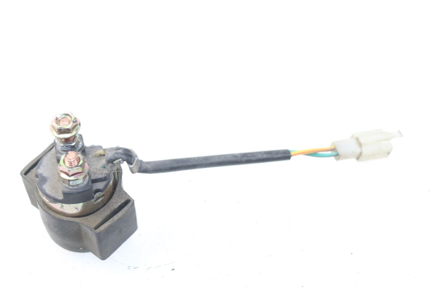 photo de RELÉ DE ARRANQUE SYM FIDDLE 2 50 (2008 - 2013) - Detalle de la pieza