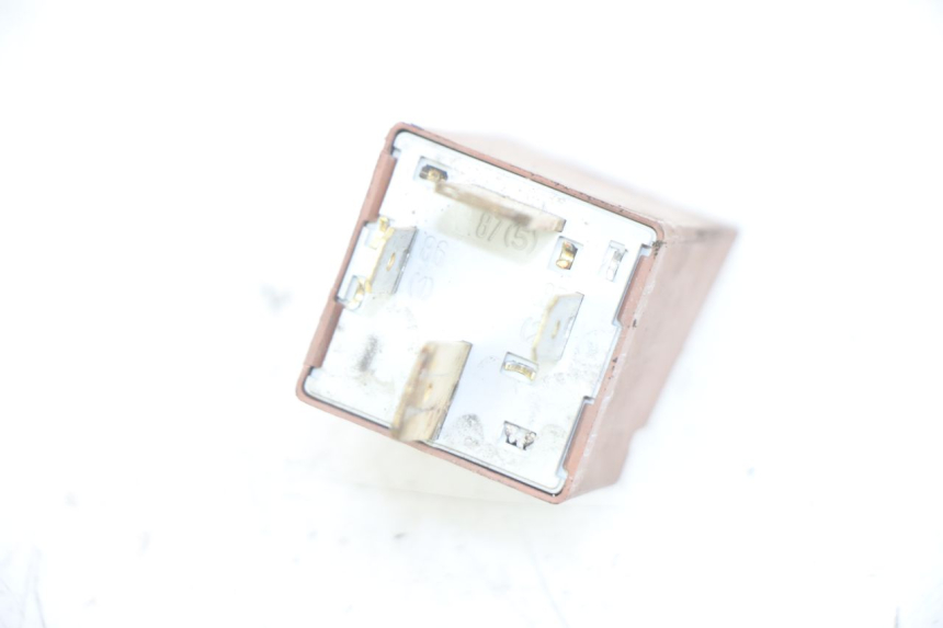 photo de RELé DE ARRANQUE PIAGGIO FLY 125 (2005 - 2012) - Zoom estado de uso