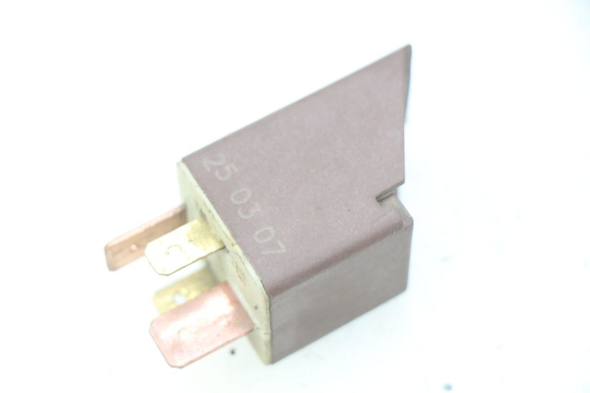 photo de RELE ARRANQUE PIAGGIO FLY 100 (2006 - 2010) - Vista principal