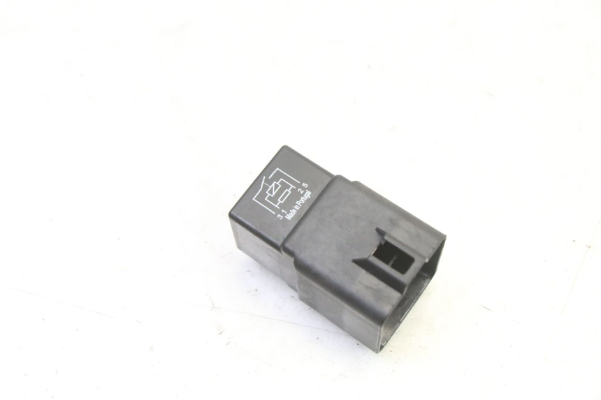 photo de RELE ARRANQUE BMW G310 R 310 (2016 - 2020) - Vista principal